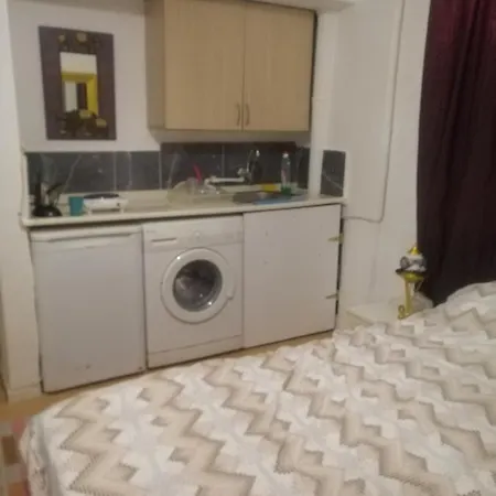 Kenyy Apartment *